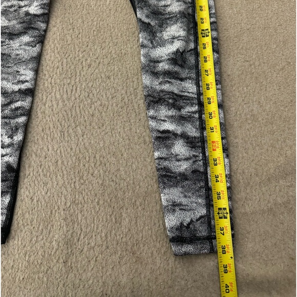 Lululemon Speed Tight V Power Luxtreme Hazy Days Black White / Black Size 10 - Picture 7 of 10